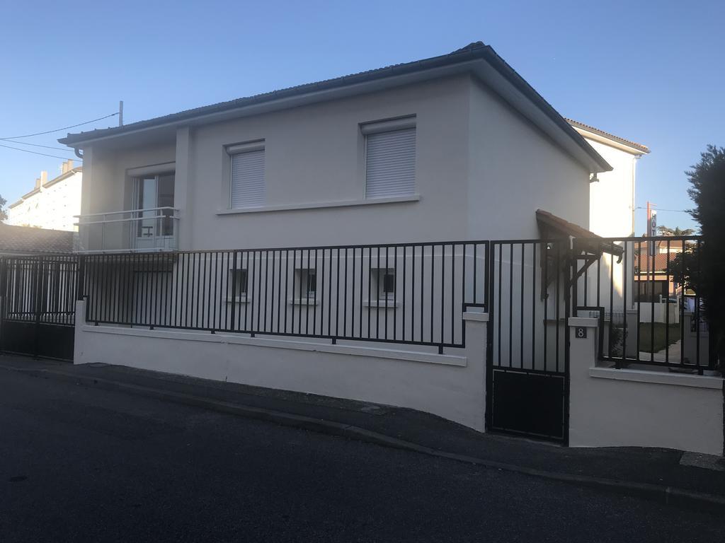Gite Le Logis Dauphinois Roussillon  Zewnętrze zdjęcie